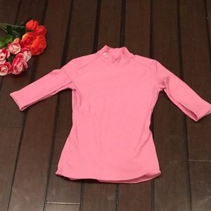Under armor shirt